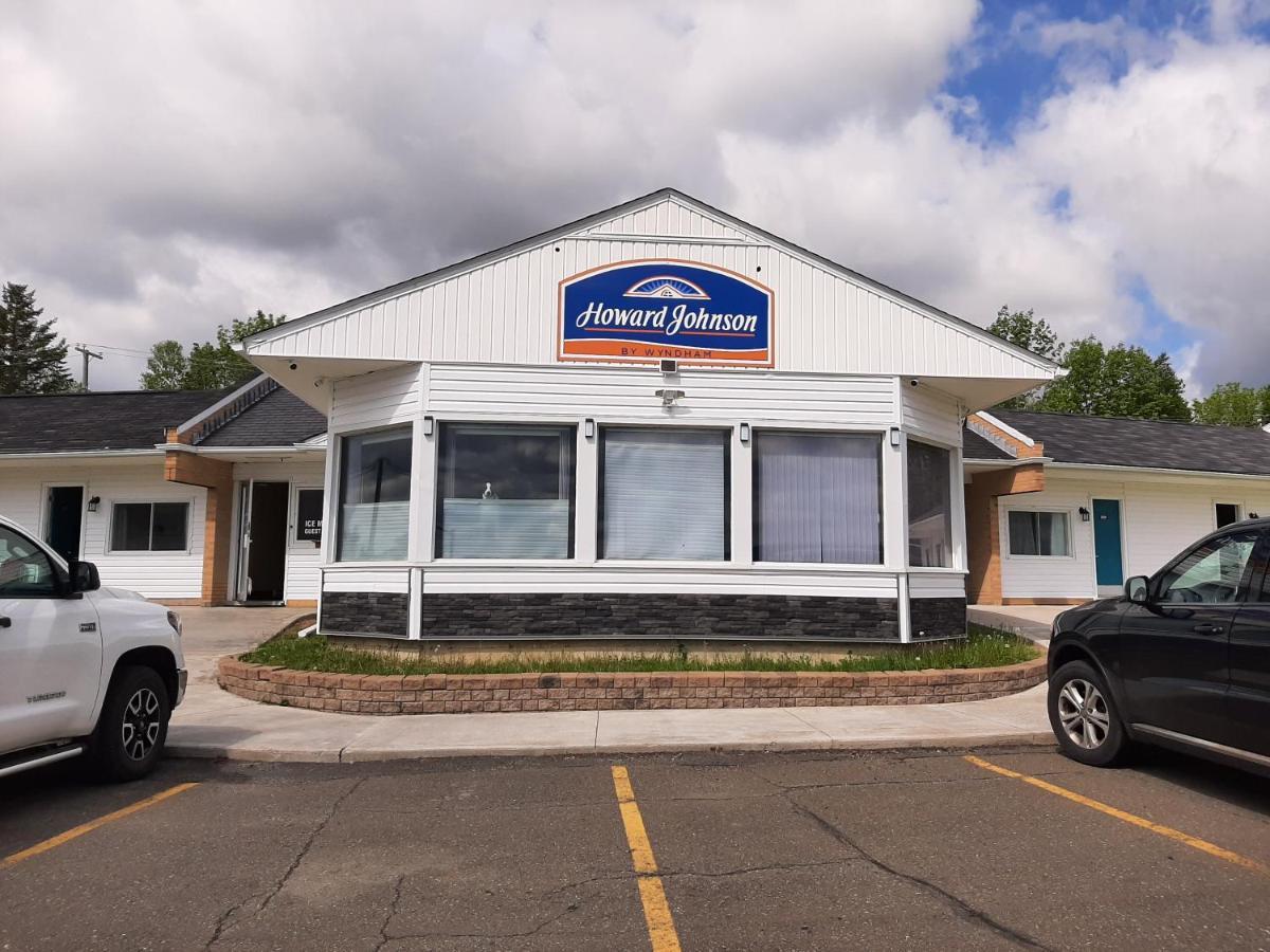 Howard Johnson by Wyndham Woodstock NB Zewnętrze zdjęcie